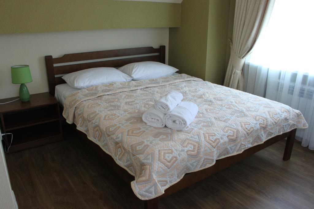 Hotel Yar Kharkiv Room photo